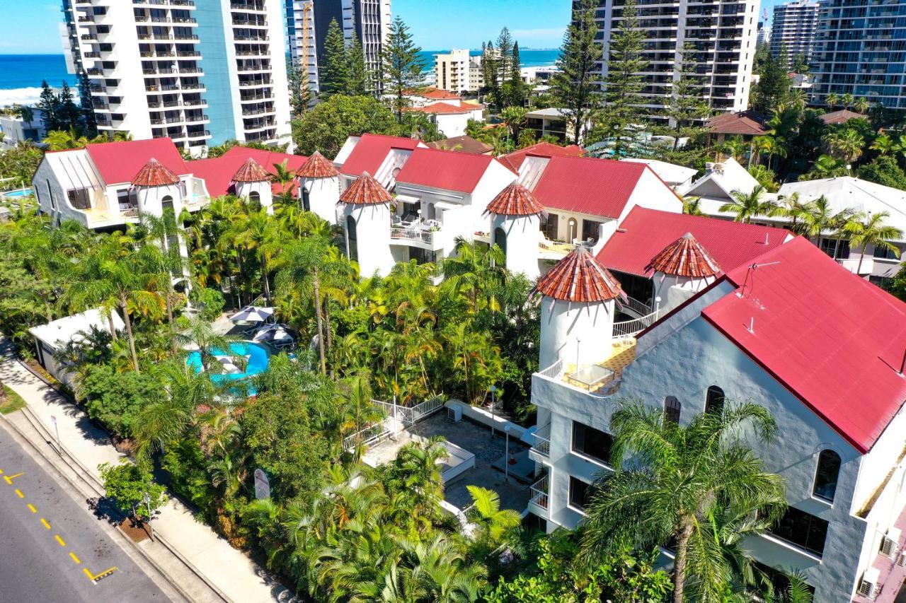 Coco Bella Retreat In Central Surfers - Sleeps 6-8 غولد كوست المظهر الخارجي الصورة